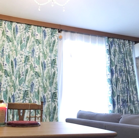 カーテンのご感想 ボタニークデザイン エバーグリーン のご感想を戴きました びっくりカーテン