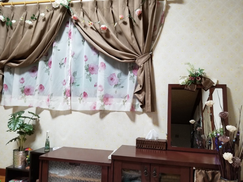 激安遮光カーテン＜ダグラス　ブラウン＞のレビュー写真です