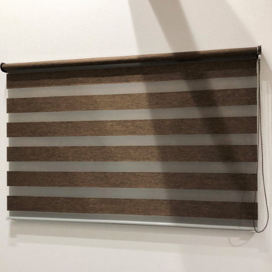 調光ロールスクリーン＜セシル　ミックスブラウン＞のレビュー写真です
