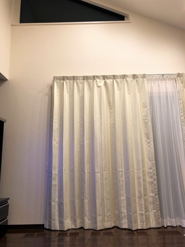 高機能カーテン＜リベルテ　アイボリー＞のレビュー写真です