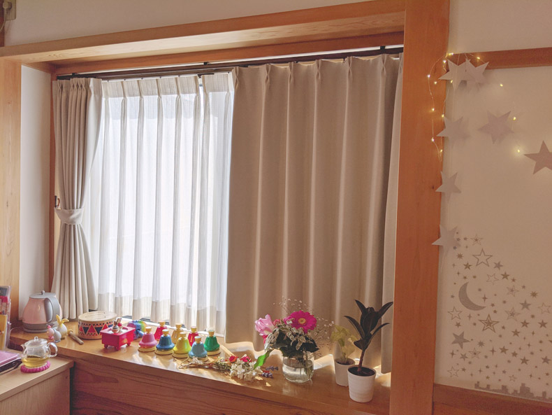 神奈川県にお住まいのお客様より ウィーブ アイボリー のご感想をいただきました 100サイズ既製カーテン通販専門店 びっくりカーテン